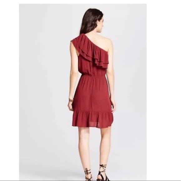 One-Shoulder Ruffle Dress - Picture 3 of 5